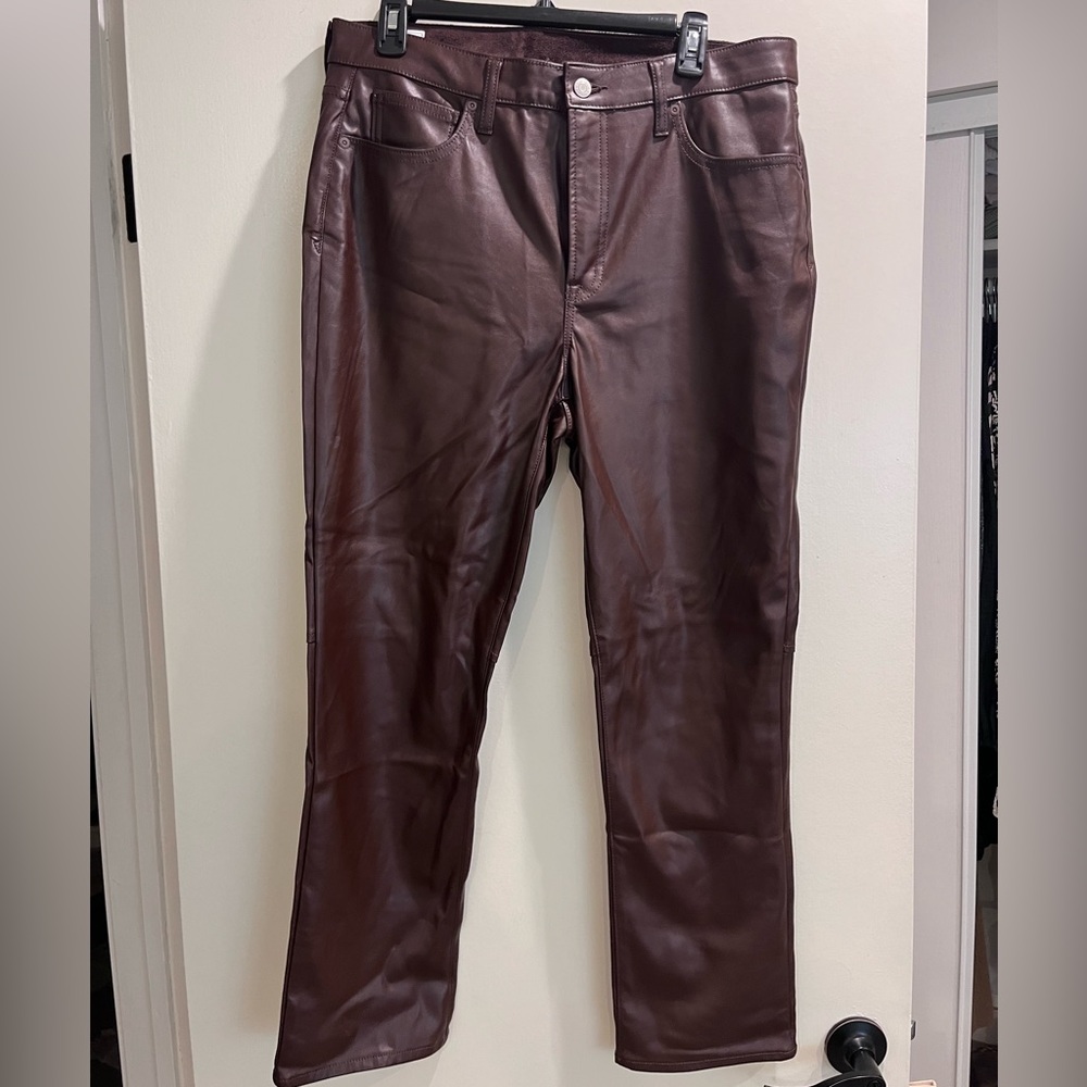 GAP FAUX LEATHER VINTAGE SLIM HIGH RISE